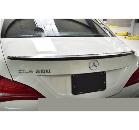 Aileron Mercedes W117 13-16 Carbone