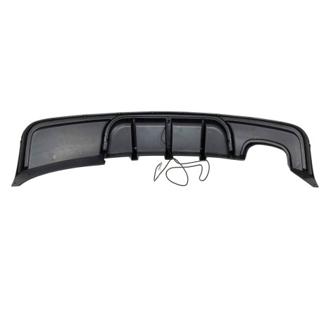 Diffuseur Arrière BMW E82 / E88 look M Performance Noir brillant Feu stop à led