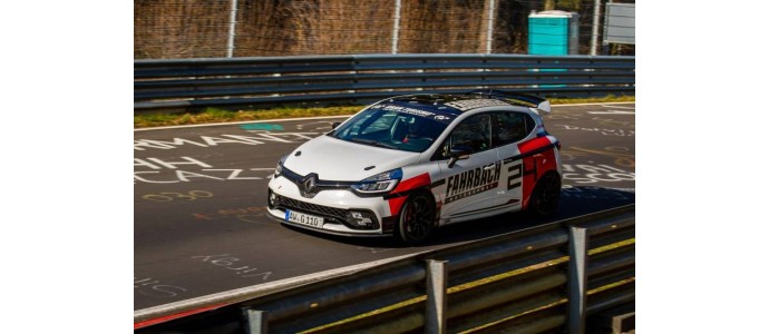 Les icônes de l'automobile française : Citroën, Renault et Peugeot